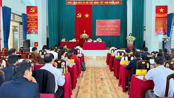 HĐND XÃ EA KHĂL TỔ CHỨC KỲ HỌP CHUYÊN ĐỀ LẦN THỨ NHẤT, KHÓA XI, NHIỆM KỲ 2026-2031