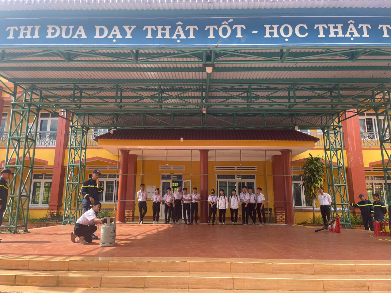 z7064918424102_05f347338d4bd32b4dbdc88fd5b38efe